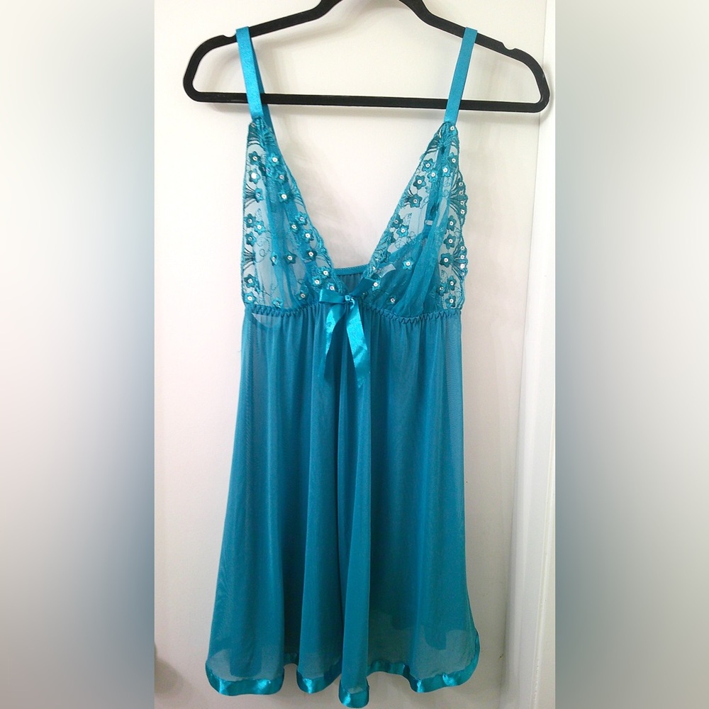 Lace Bodice Satin-Trimmed Chemise in Teal